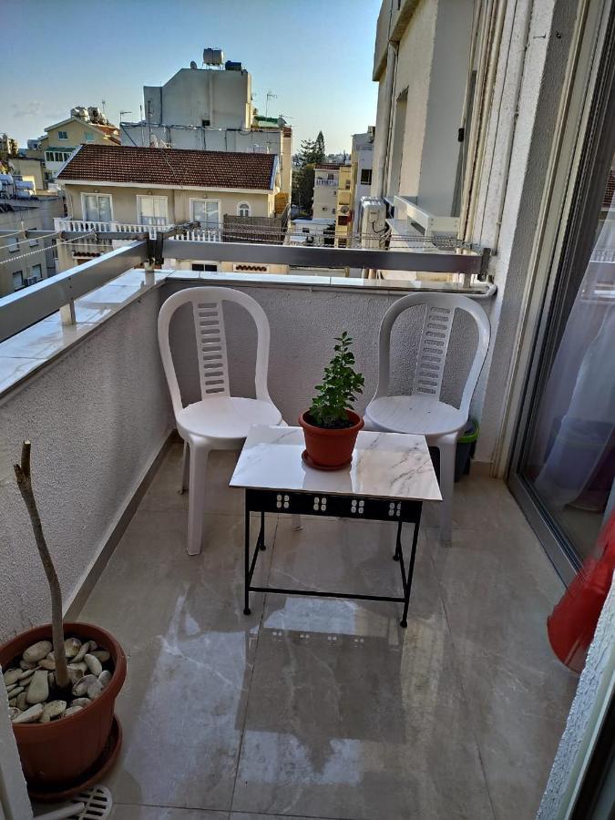 1 Bedroom Apartment Larnaca Exterior photo