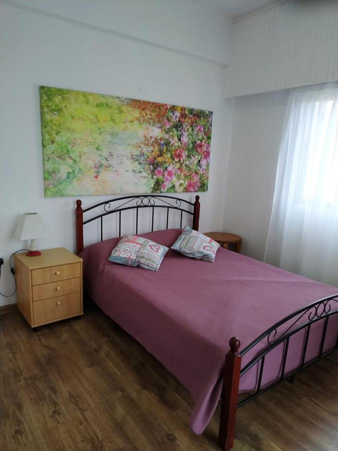 1 Bedroom Apartment Larnaca Exterior photo