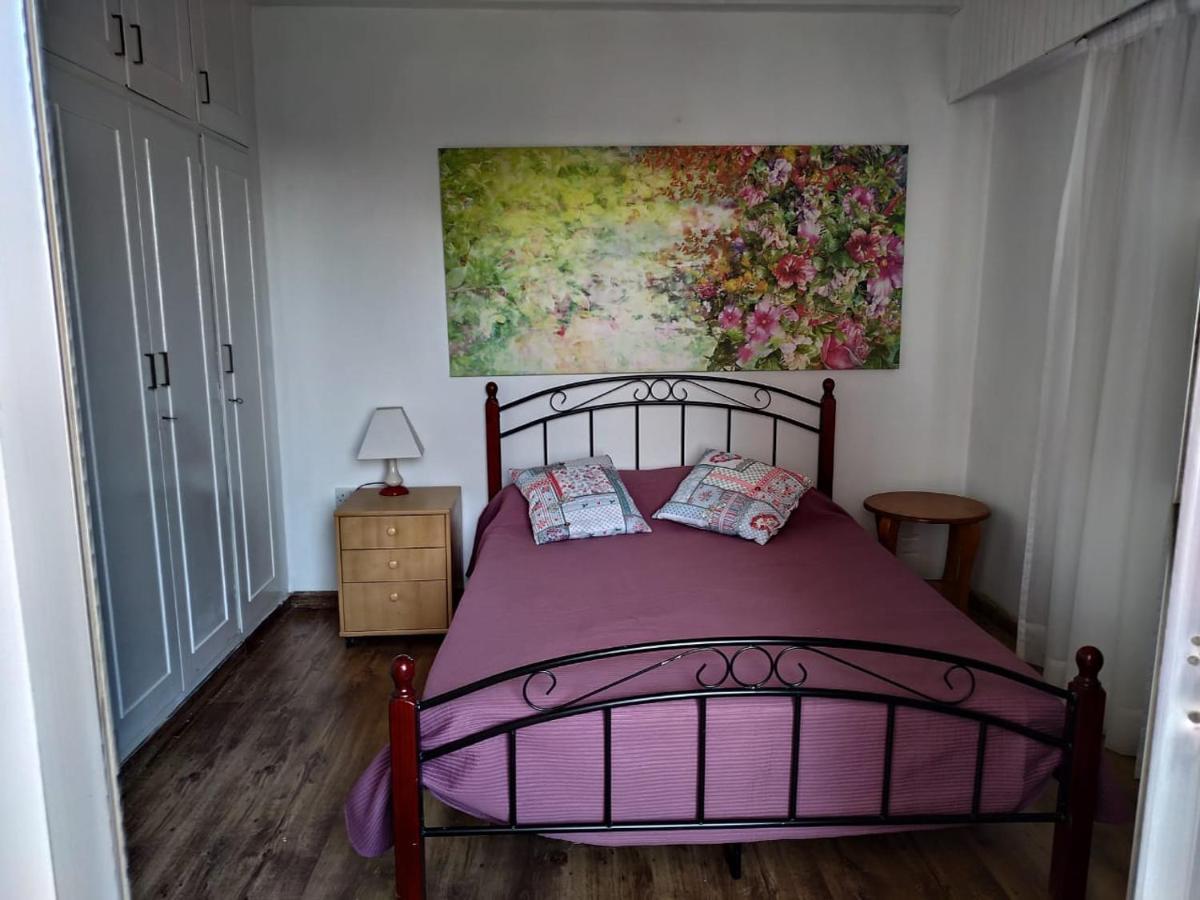 1 Bedroom Apartment Larnaca Exterior photo