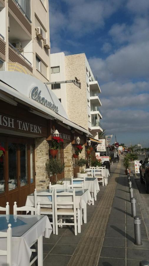 1 Bedroom Apartment Larnaca Exterior photo