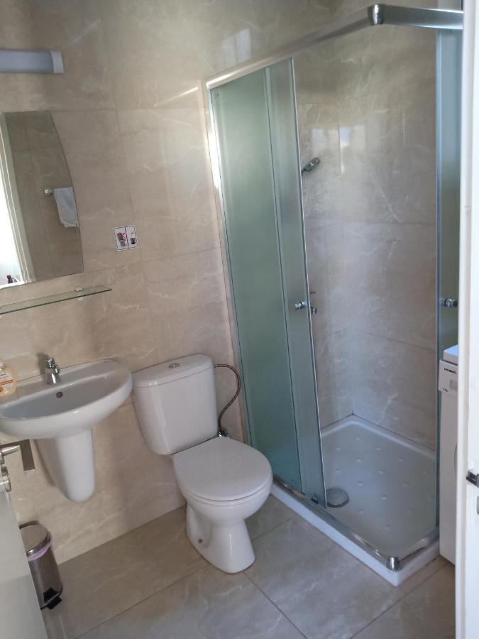 1 Bedroom Apartment Larnaca Exterior photo